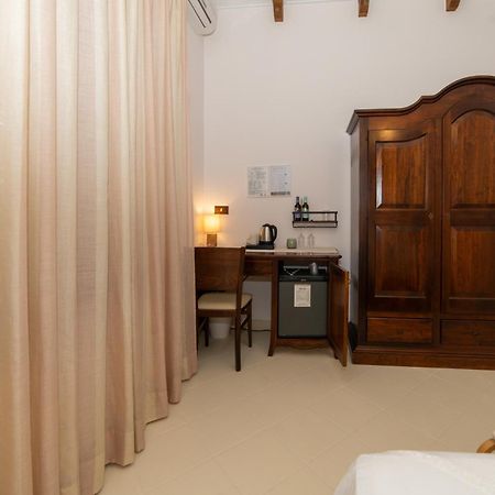 B&B Villa Mamma Grazia San Vito dei Normanni Exterior photo